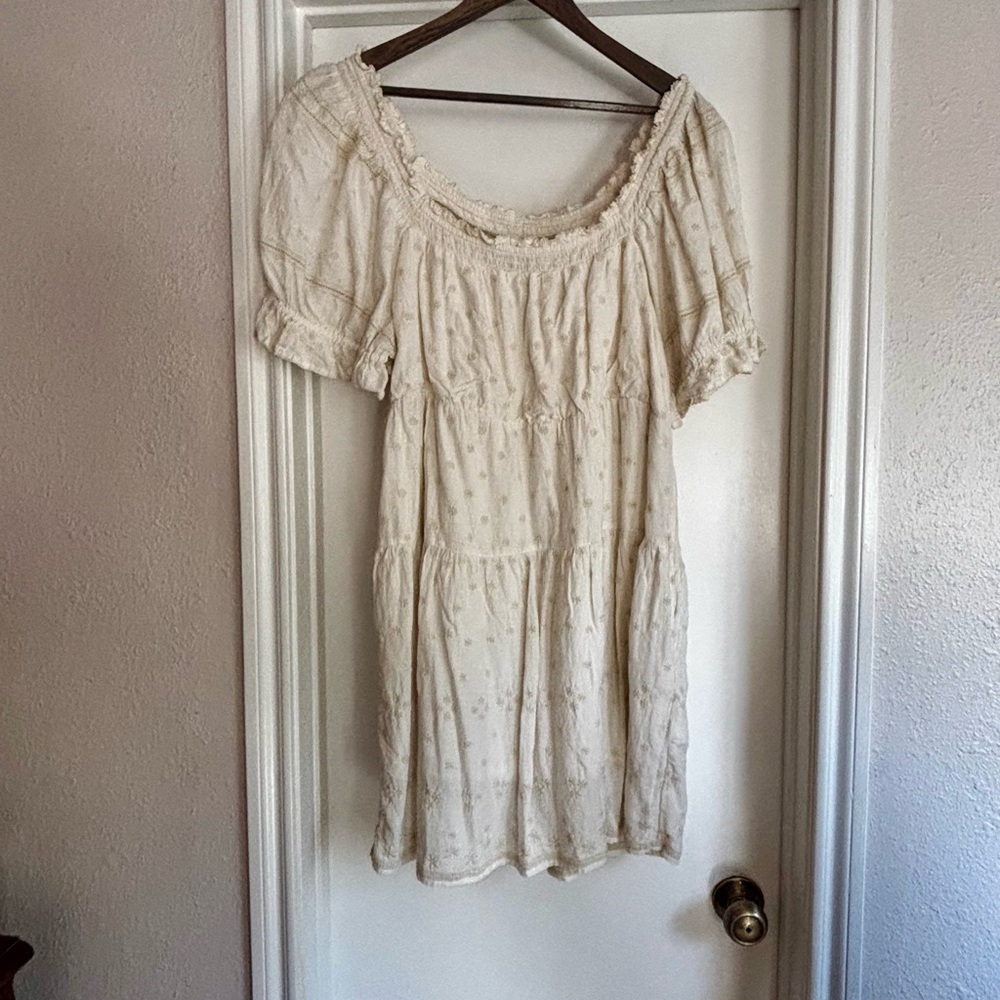 Old Navy Cream Textured Blouse